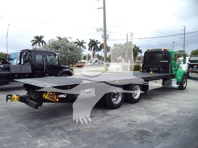2018 Peterbilt 348
