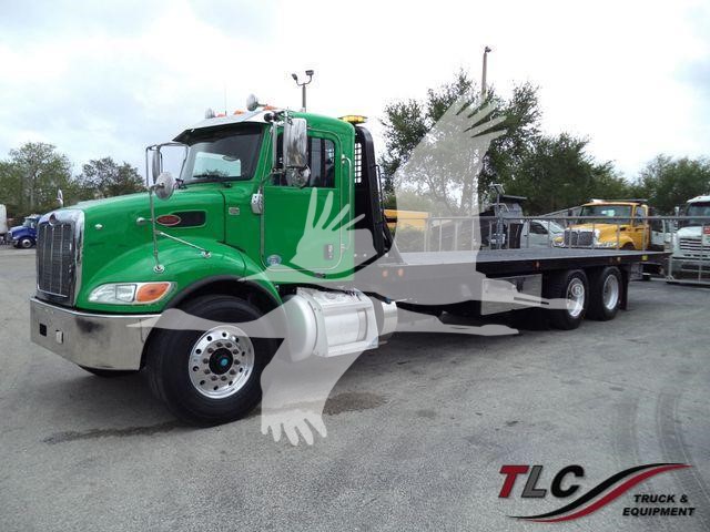 2018 Peterbilt 348