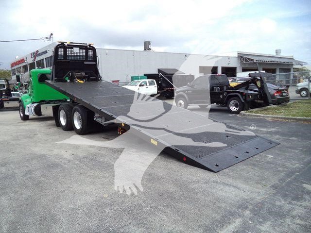 2018 Peterbilt 348