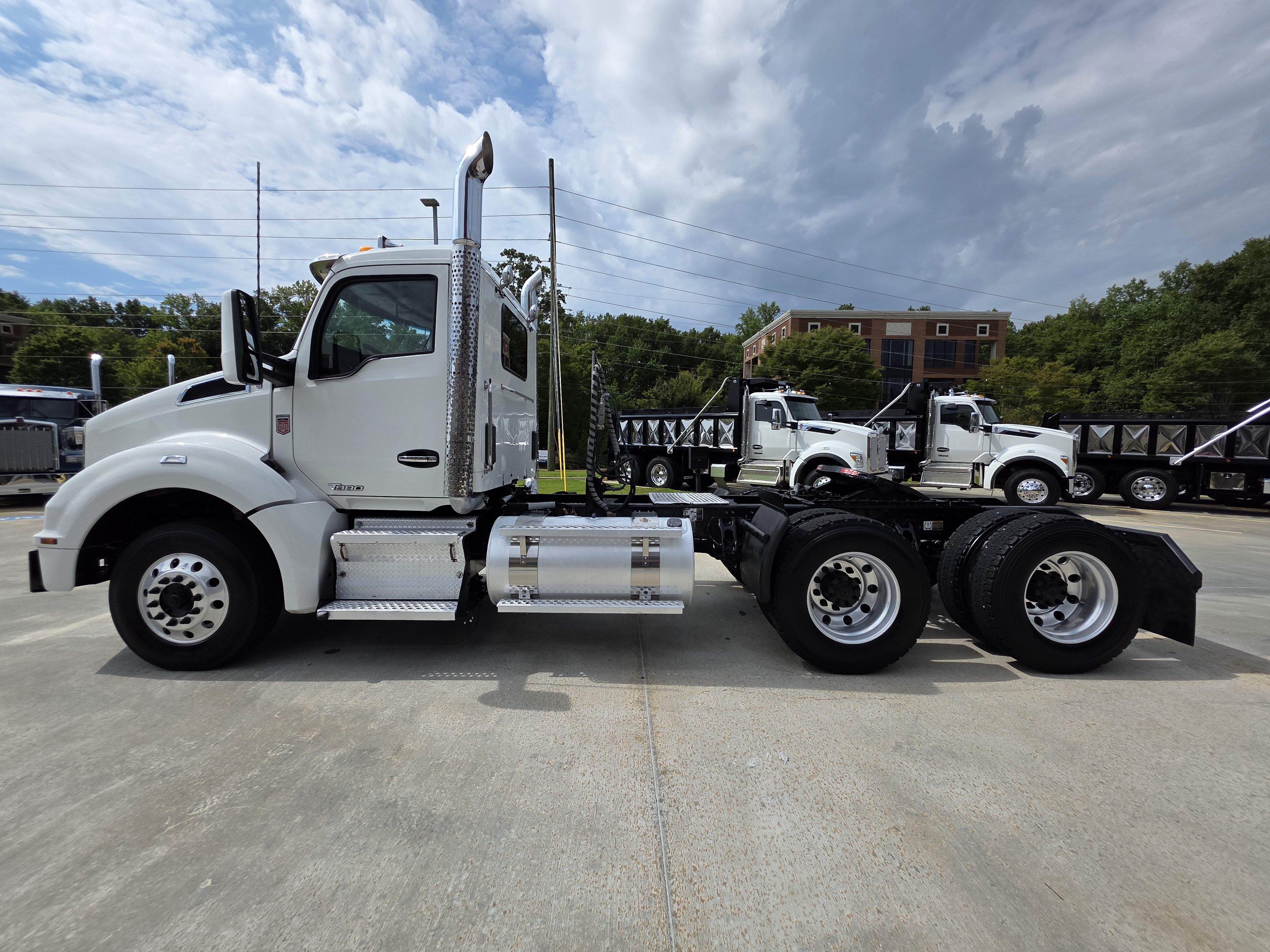 2020 Kenworth T880
