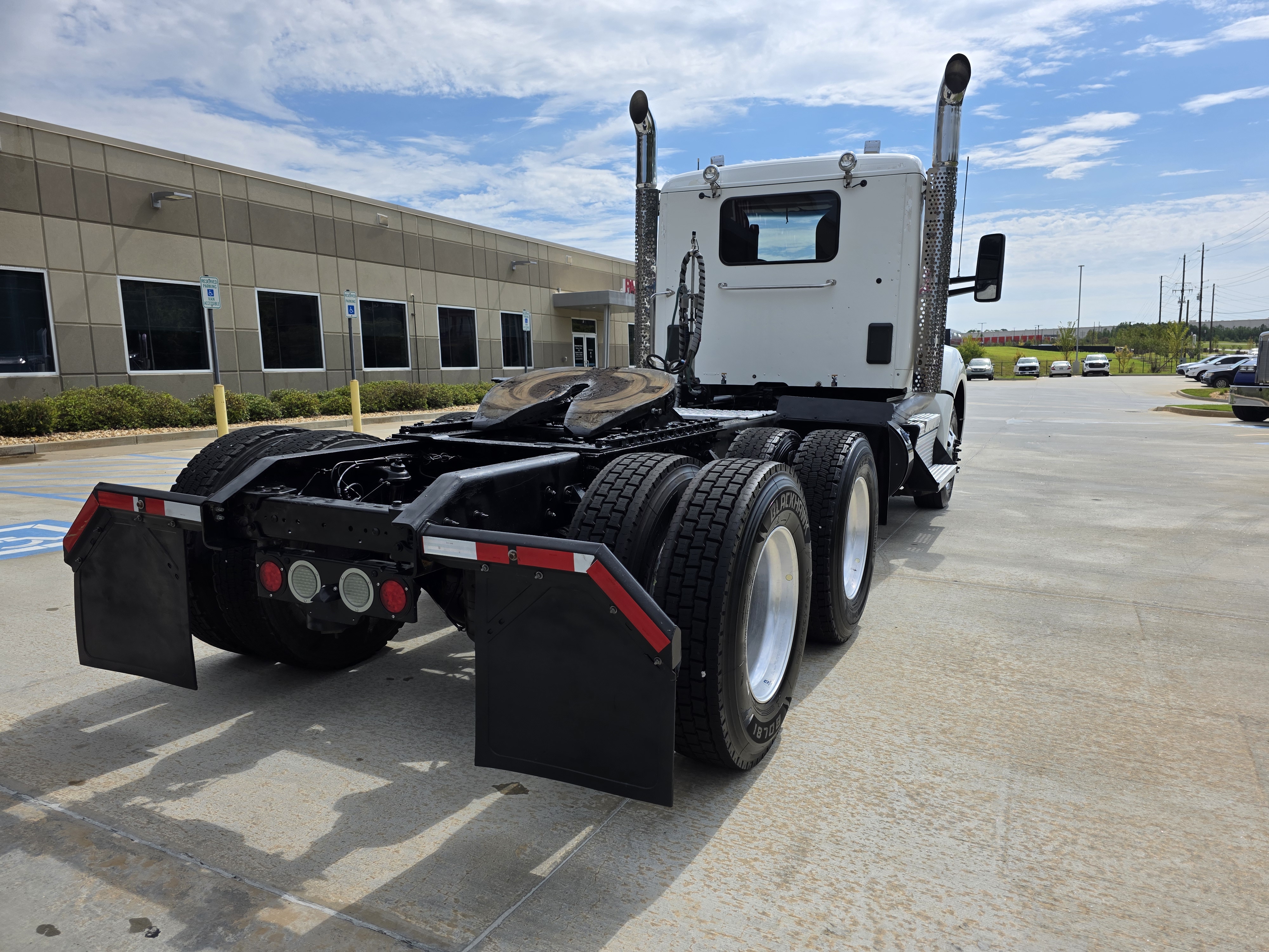 2020 Kenworth T880