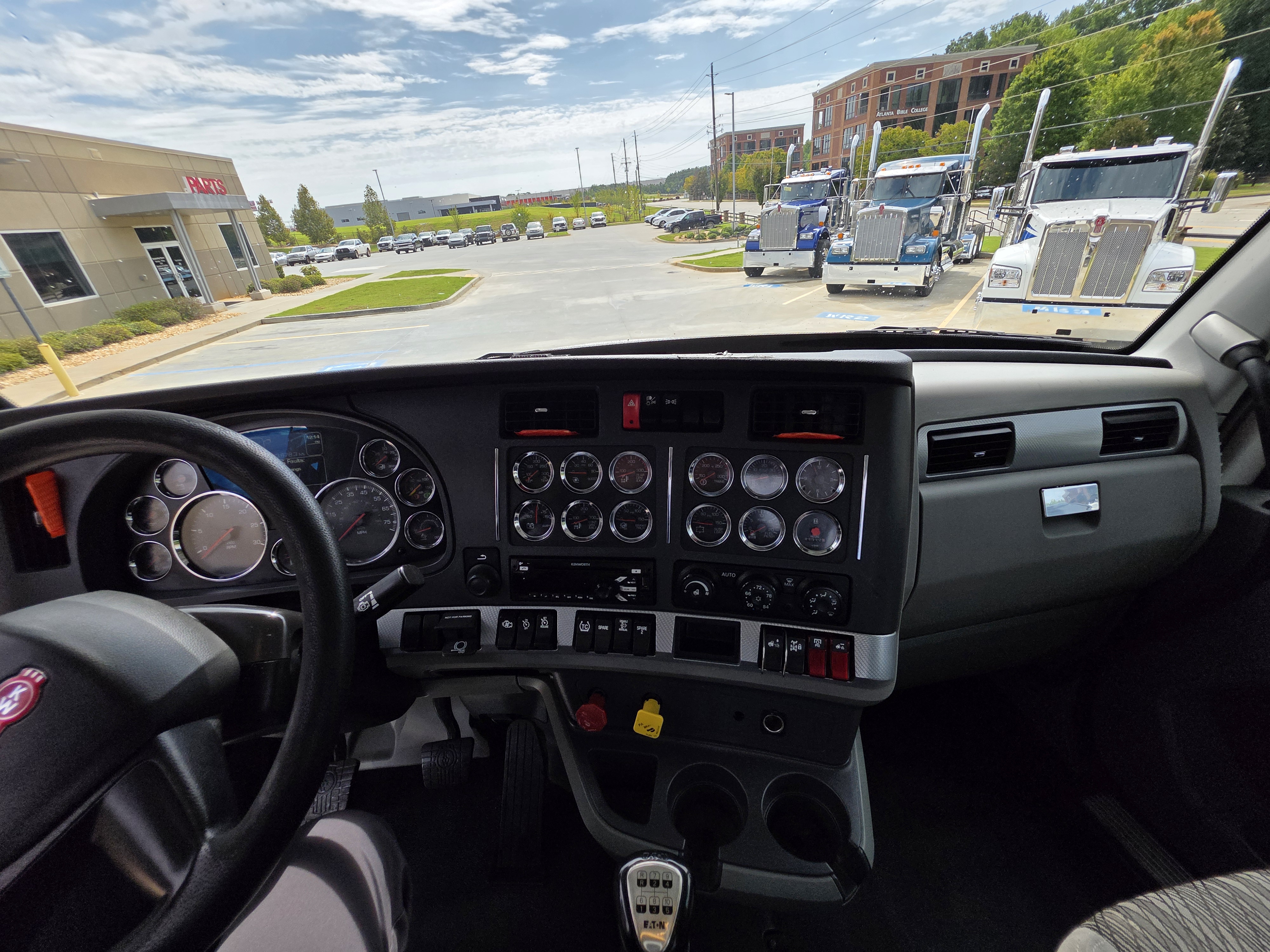 2020 Kenworth T880