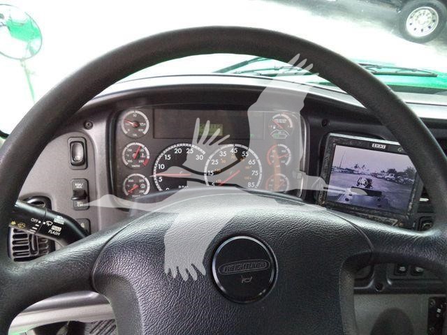 2015 Freightliner M2 106