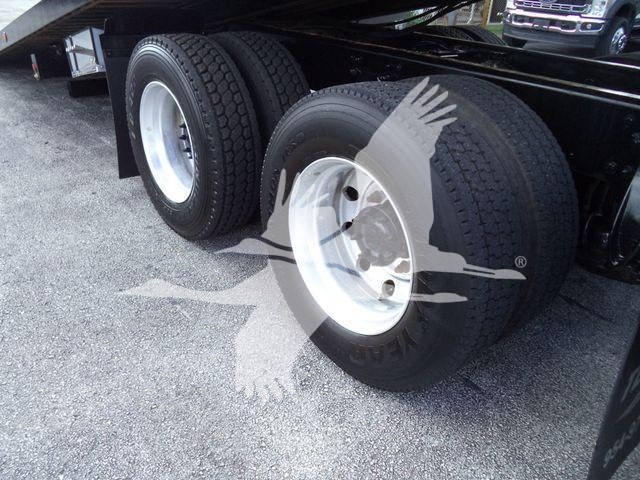 2015 Freightliner M2 106