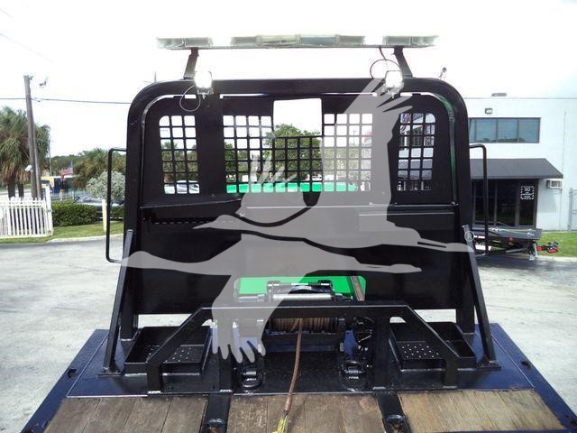 2015 Freightliner M2 106