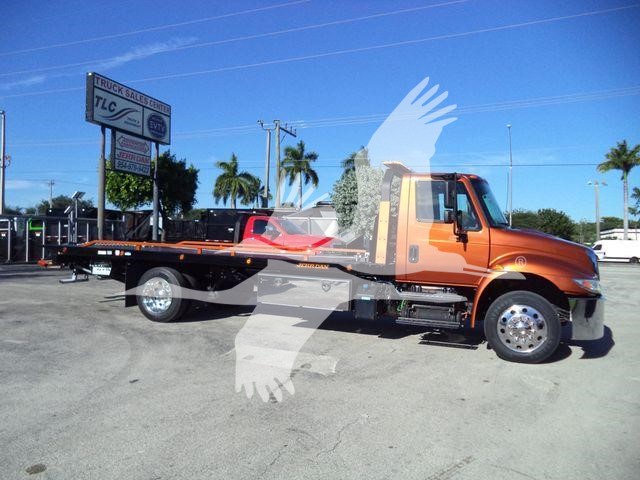 2019 International 4300