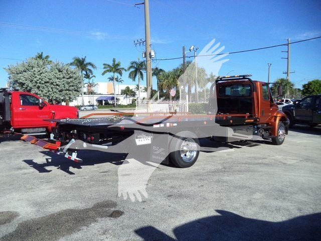 2019 International 4300