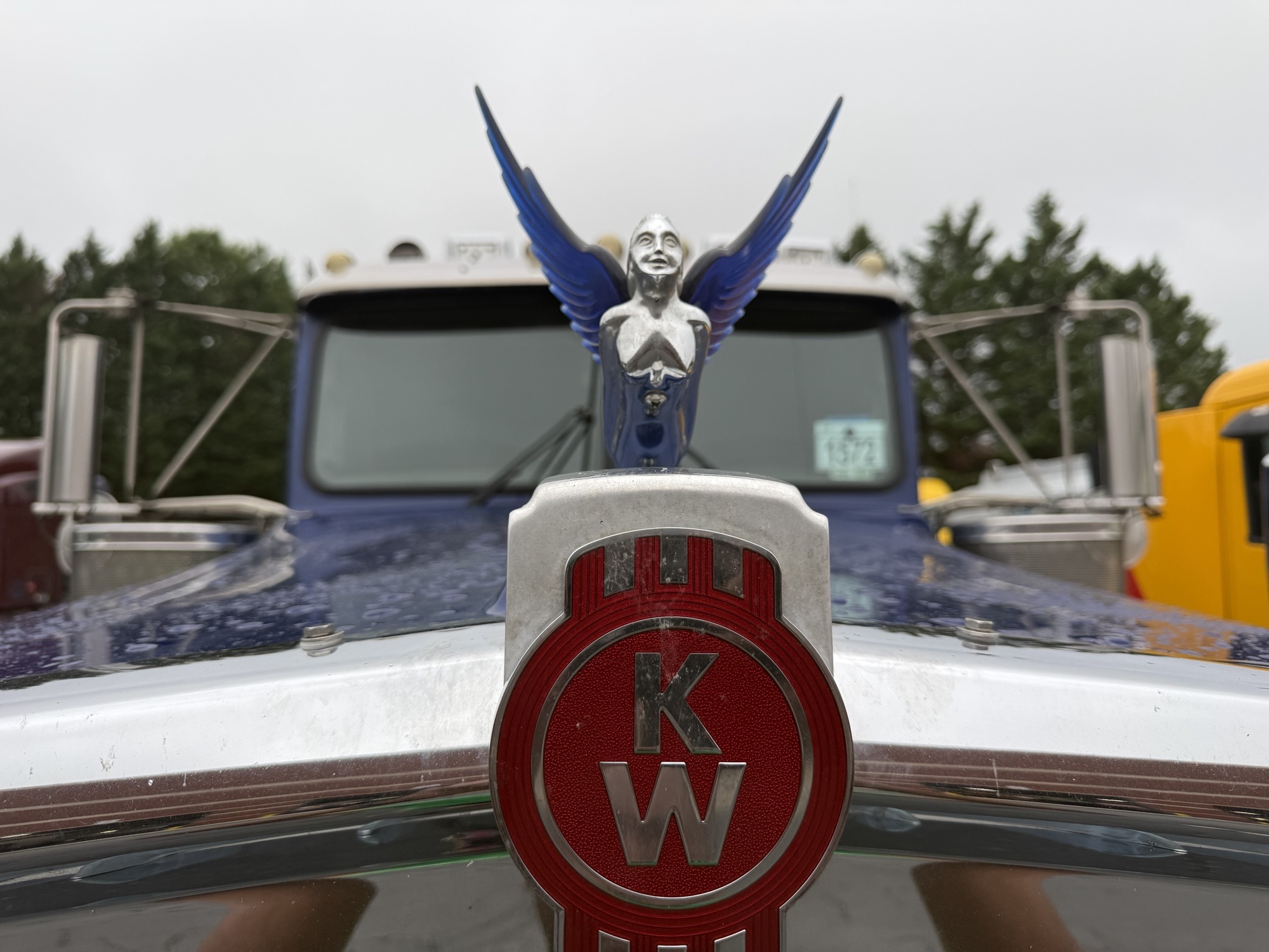 2021 Kenworth W900L