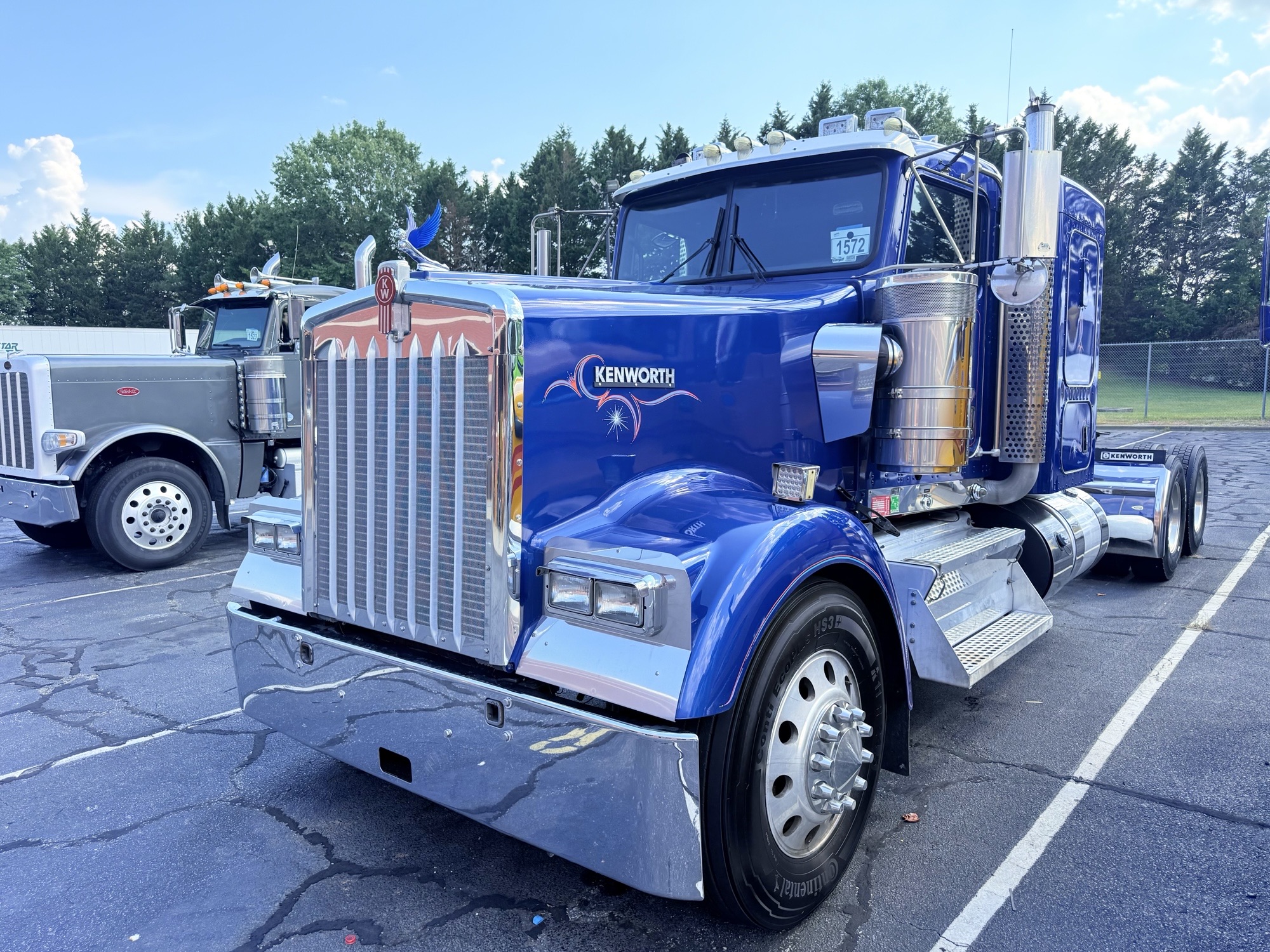 2021 Kenworth W900L