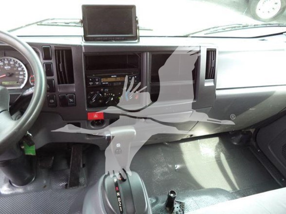 2017 Isuzu NRR
