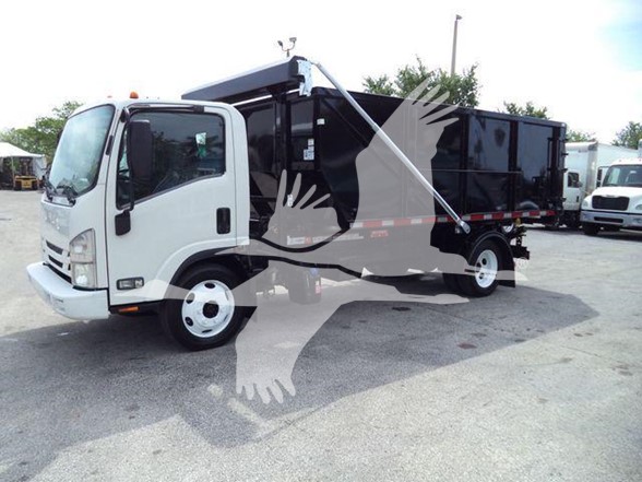 2017 Isuzu NRR