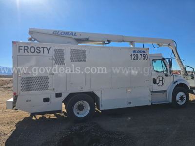 Truck maintenance vehicle with a large side label 'FROSTY' and a Global boom arm; side panel with vent grids and '[Global] 129.750' visible near cab; front wheel and door area; watermarked listing site text across the middle.