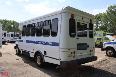 Ford E350 wheelchair bus rear/right side showing entry door and windows