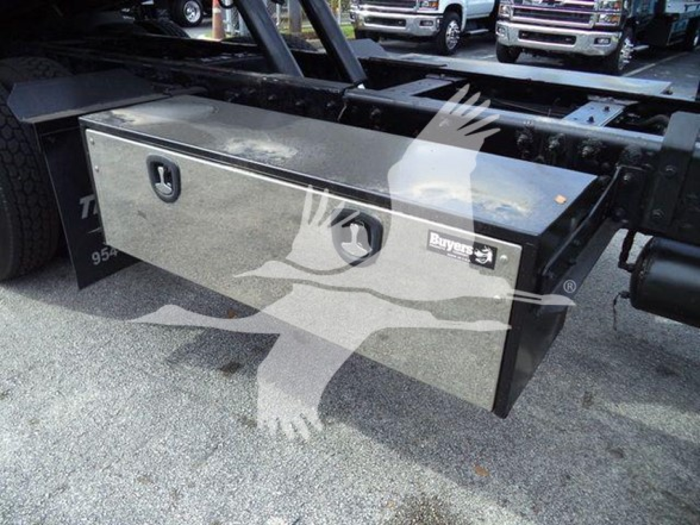 Peterbilt 367 rollback truck bed toolbox with mounted storage box