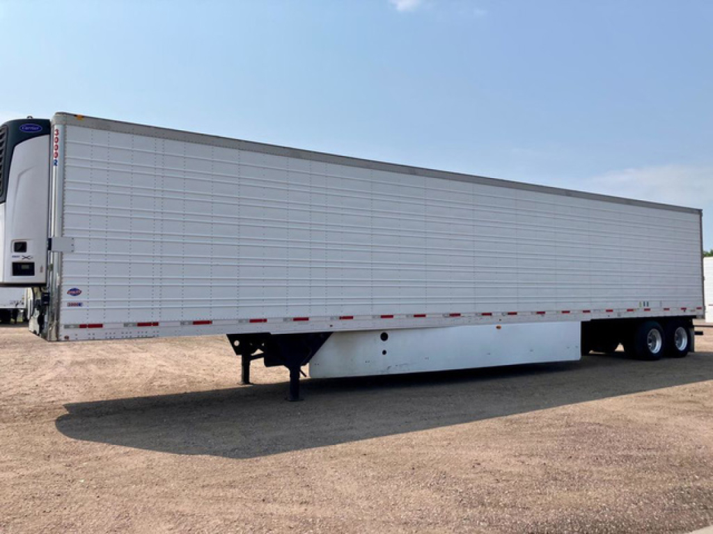 2018 Utility Reefer trailer showing side view with VIN 1UYVS2531J2369309 and stock U91126; refrigerated trailer in used condition.