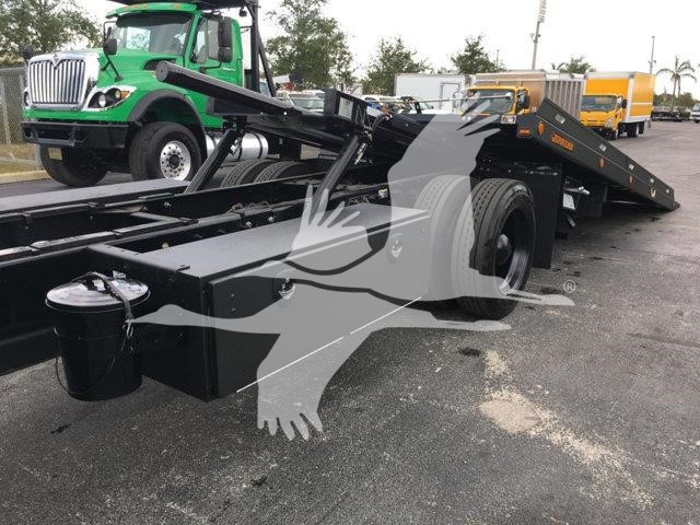 2022 Peterbilt 337