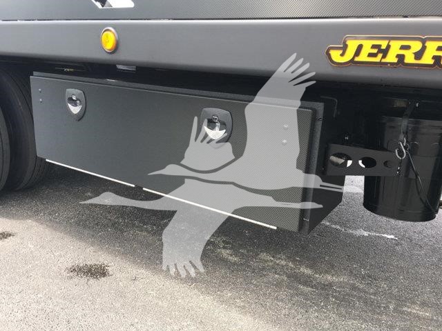 2022 Peterbilt 337