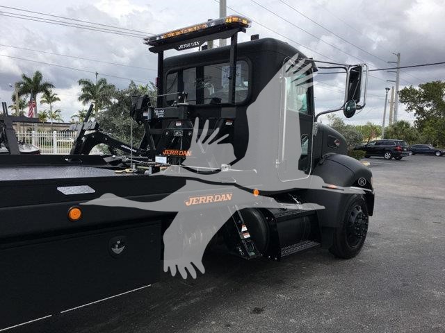 2022 Peterbilt 337