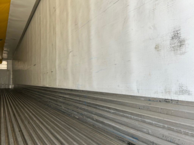 Trailer interior side wall and ribbed floor of a 2019 Utility reefer trailer