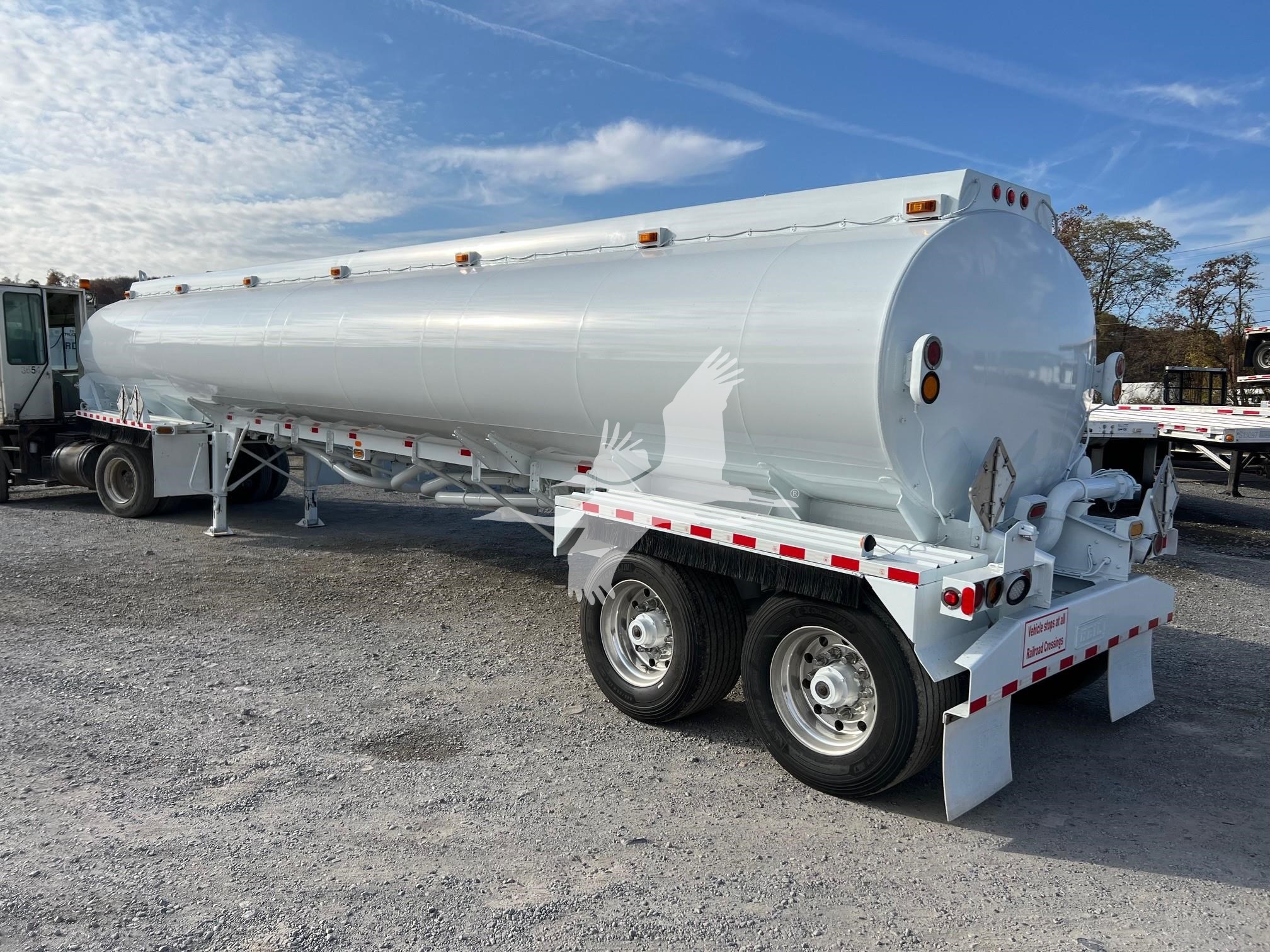 2013 Heil Trough Bottom Petro Tank