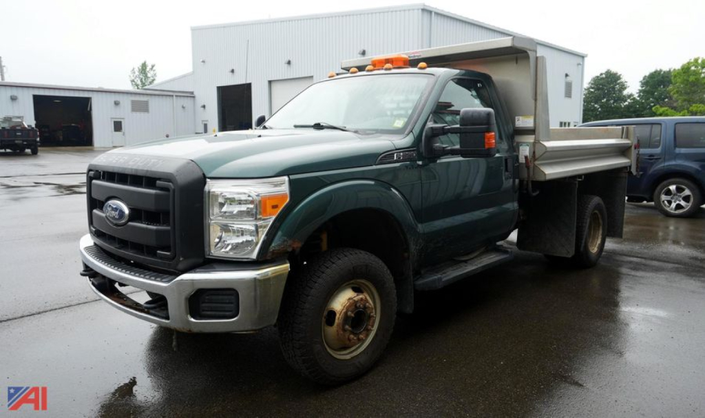 Ford F-Series 2012 F350 dump truck in service with dump bed visible