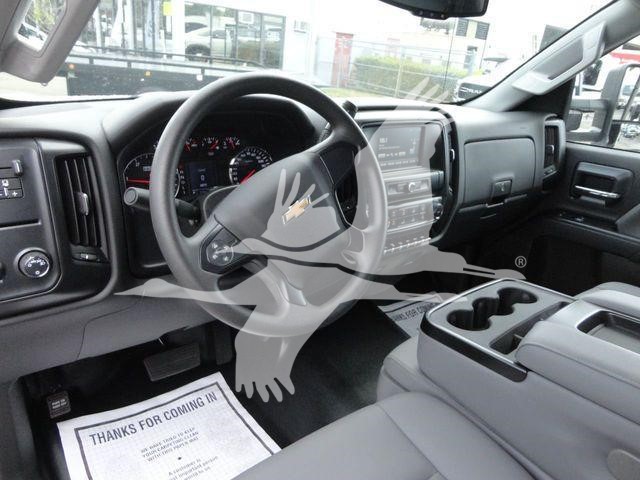 2023 Chevrolet Silverado 5500HD
