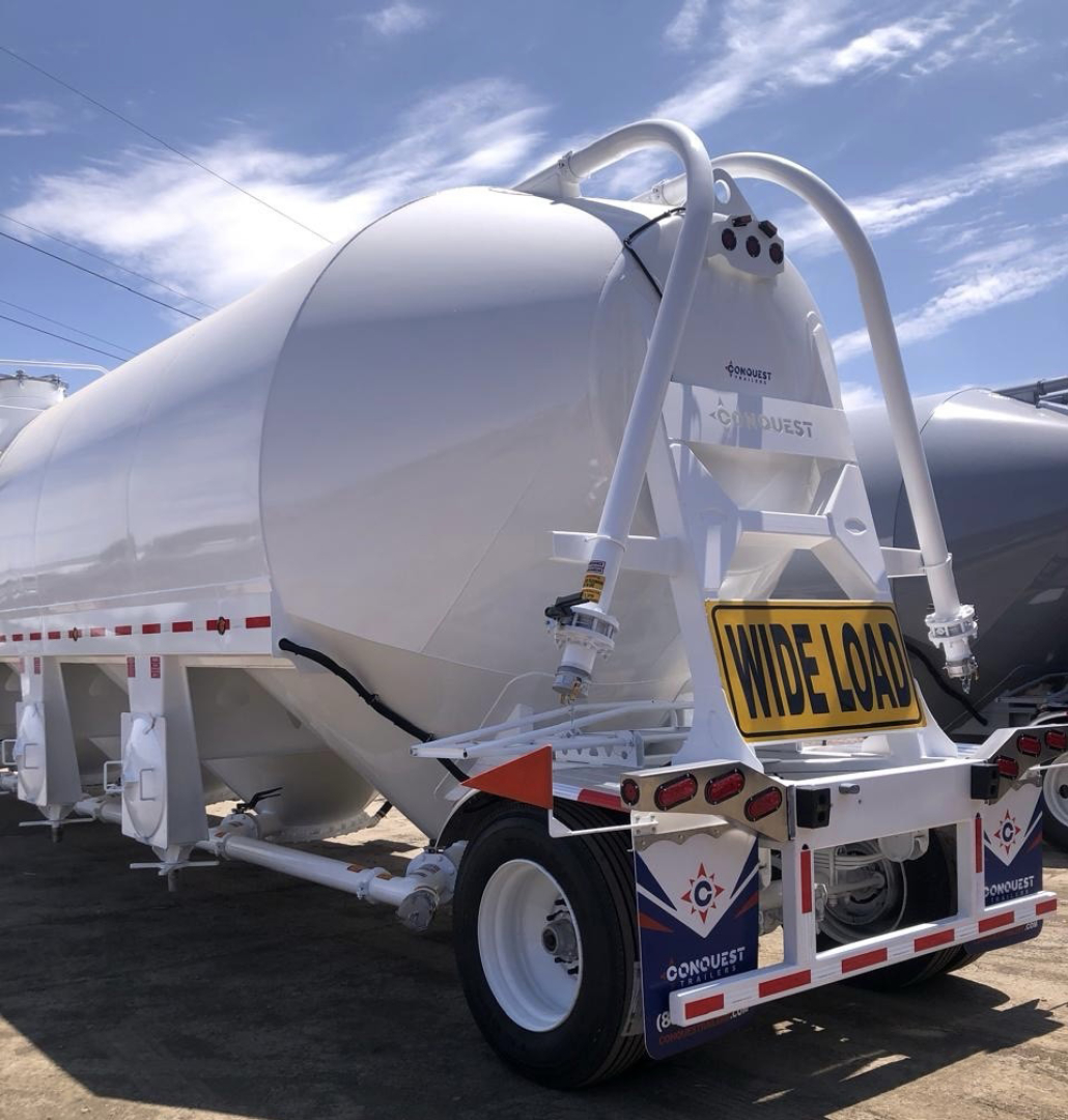 PORTABLE CEMENT SILO TRAILER