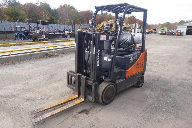 2014 Doosan GC25P-5 Lift #