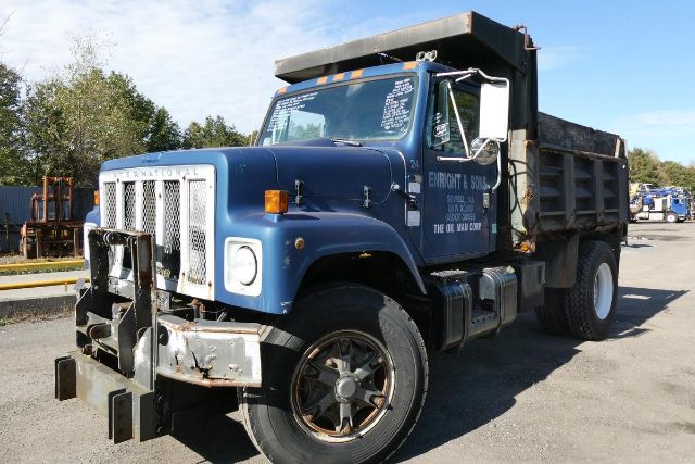 1984-international-2554-dump-truck #1318603