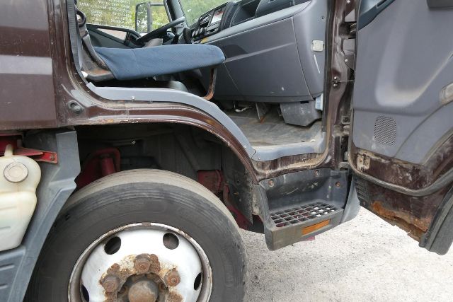 https://cdn.truckertotrucker.com/large/08e819ef-063f-4cc1-a087-e595b05a327c.jpg?