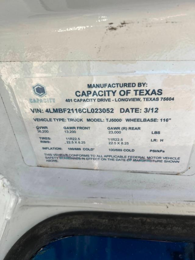 Capacity of Texas label on TJ5000 wheelbase 116 label with GVWR GAWR tires and inflation specs.