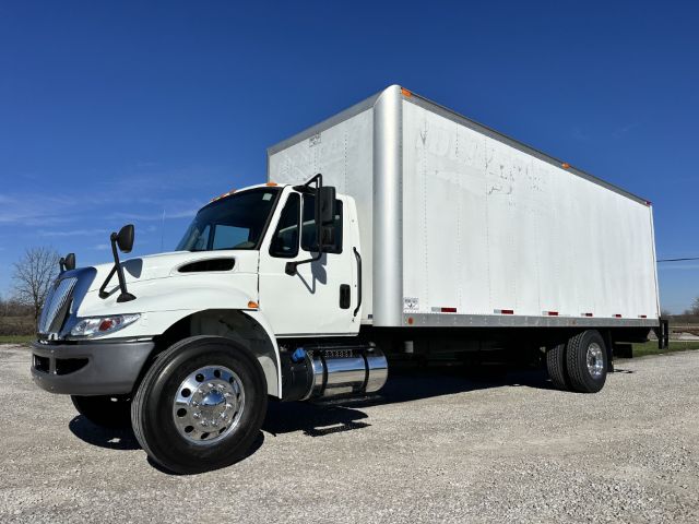 2018 International DURASTAR 4300