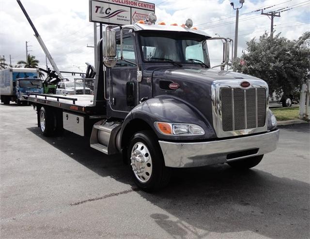 2019 Peterbilt 337