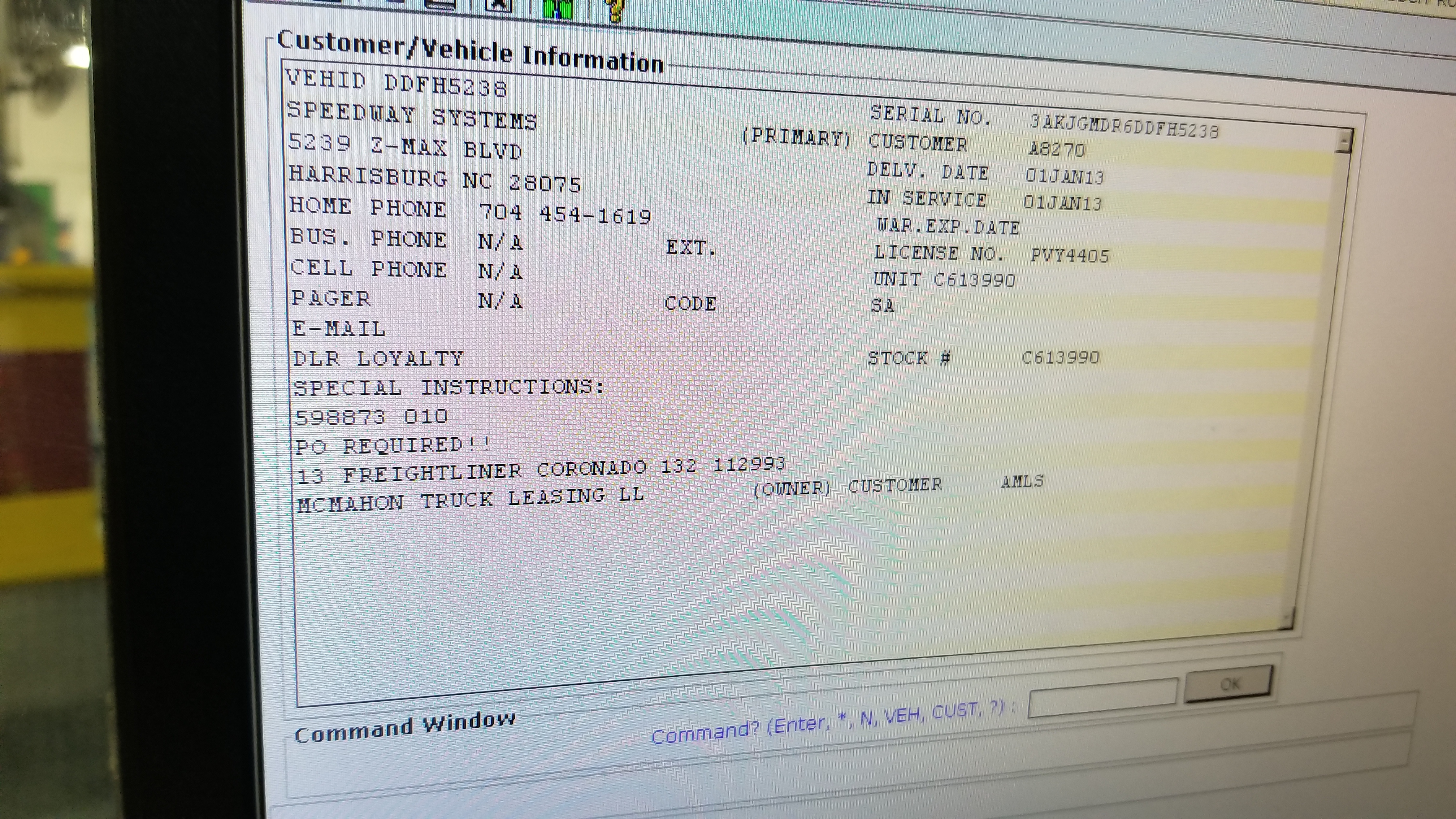 Vehicle info screen showing VIN, serial numbers, address lines, and stock number for a 2013 Freightliner Coronado 132. Text includes SPEEDWAY SYSTEMS, HARRISBURG NC, 701? phone, and stock # C613990.