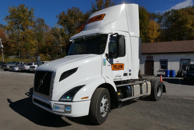 2019 Volvo VNR