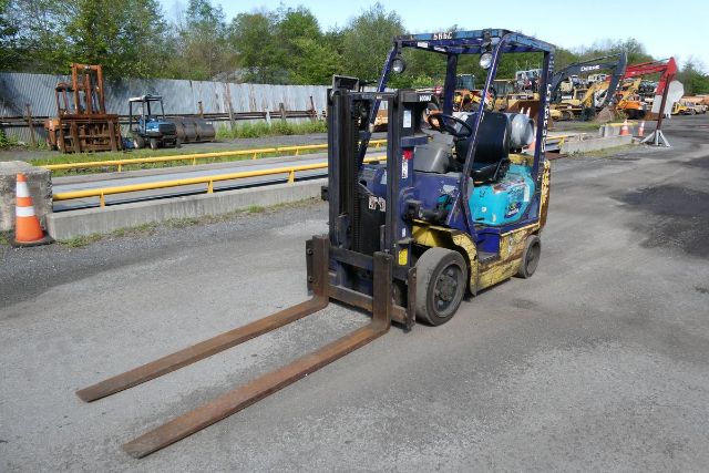 2003-komatsu-fg20st-12r-lift #1411492