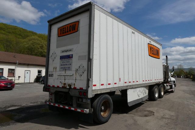 https://cdn.truckertotrucker.com/large/22734b3b-6f34-4bb1-8eff-f97ffd84b222.jpg?
