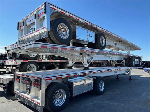 2026 MAC TRAILER MFG OWNER OPP 48' ALL ALUM FLATBED, FRONT LIFT AXLE, 2