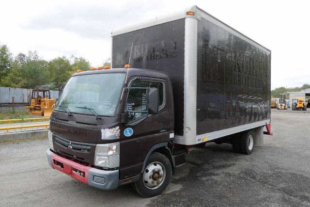 2012-mitsubishi-fuso-fec92-box-van-truck #1412737