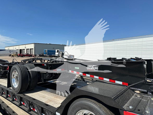 2024 Load King 9' WIDE FLIP AXLE AND MECHANICAL STINGER, AIR RIDE
