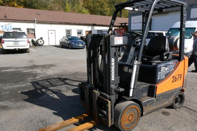2015 Doosan GC25E-5 Lift #