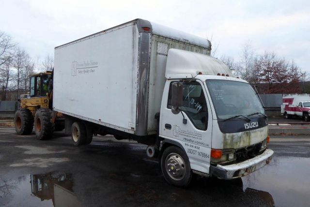 1999 Isuzu NPR-HD Box Van Truck #