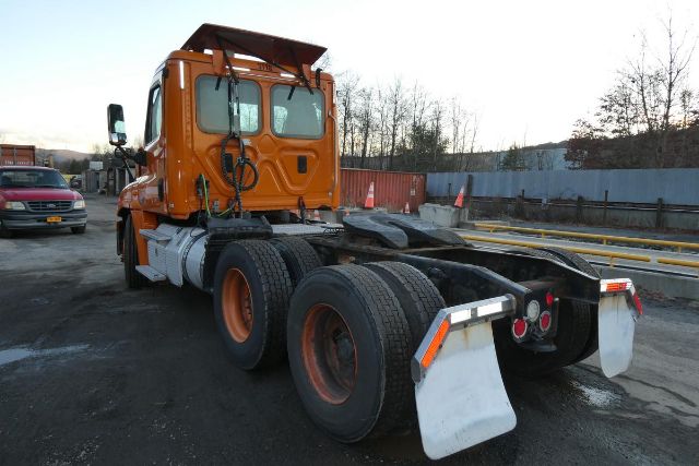 https://cdn.truckertotrucker.com/large/4f3e9f91-b643-4c57-87c6-434ca1ef8f34.jpg?