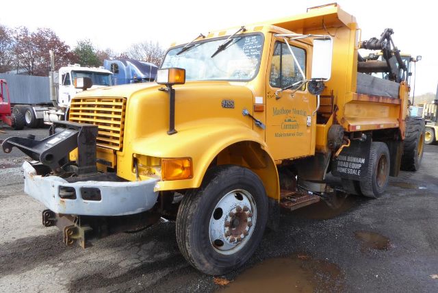 1999-international-4700-dump-truck #818328