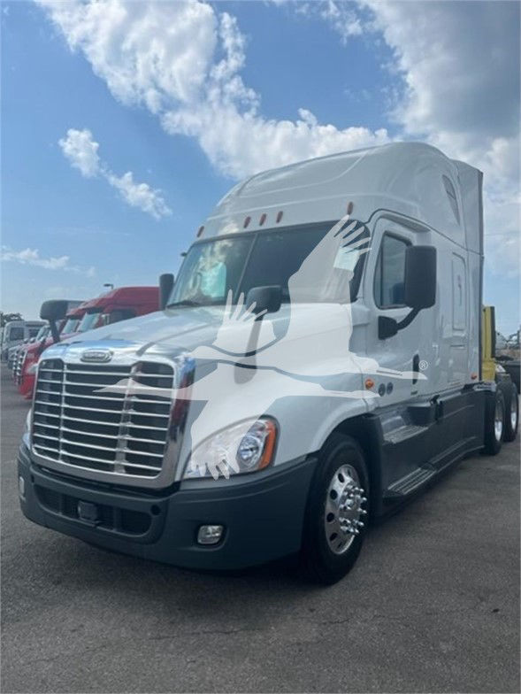 2017 Freightliner CASCADIA 125