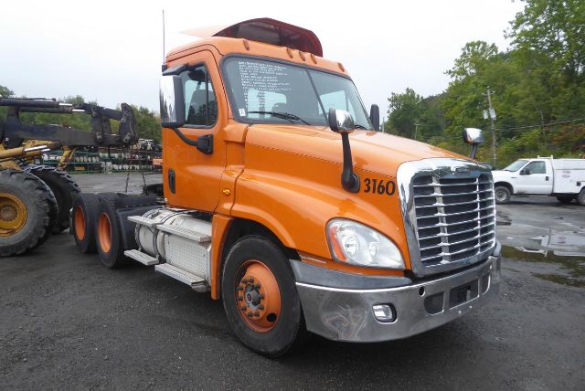 https://cdn.truckertotrucker.com/large/617e2917-a51c-458d-9ac2-d756cdcc0ed7.jpg?