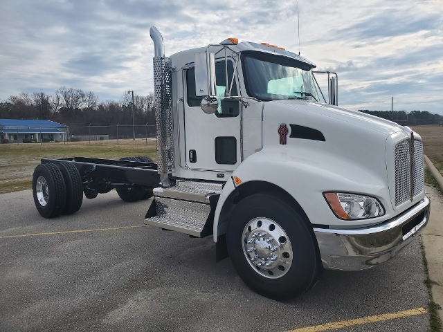 2020 Kenworth T370