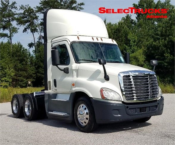 2017 Freightliner CASCADIA 125