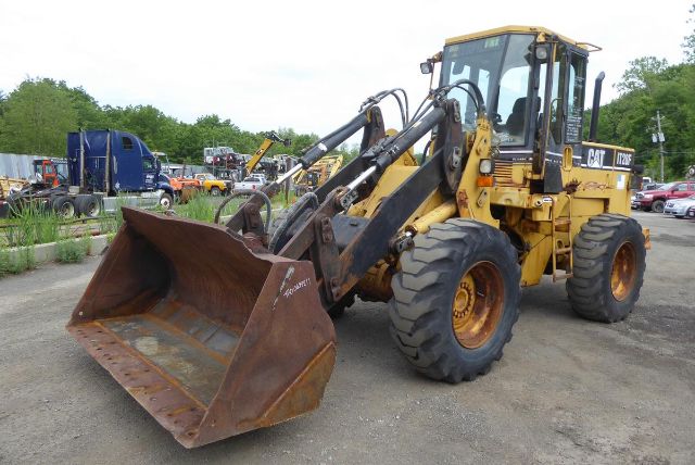 1993-caterpillar-it28f-wheel-loader #889253