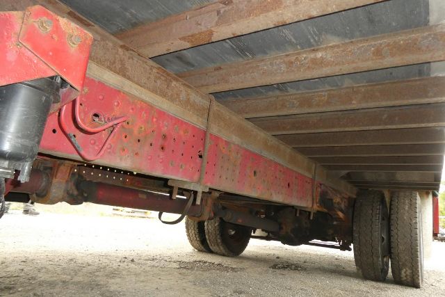 https://cdn.truckertotrucker.com/large/7102f44b-ab91-420d-8abf-419379f92422.jpg?
